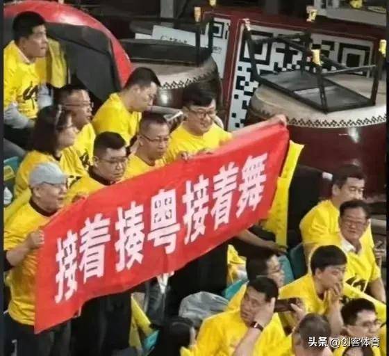 德赢创新官网-包含里瓜主场取胜，积分追赶领先者的词条